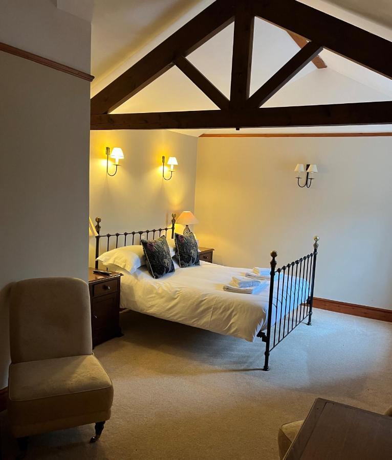 The Charles Bathurst Inn Langthwaite Esterno foto